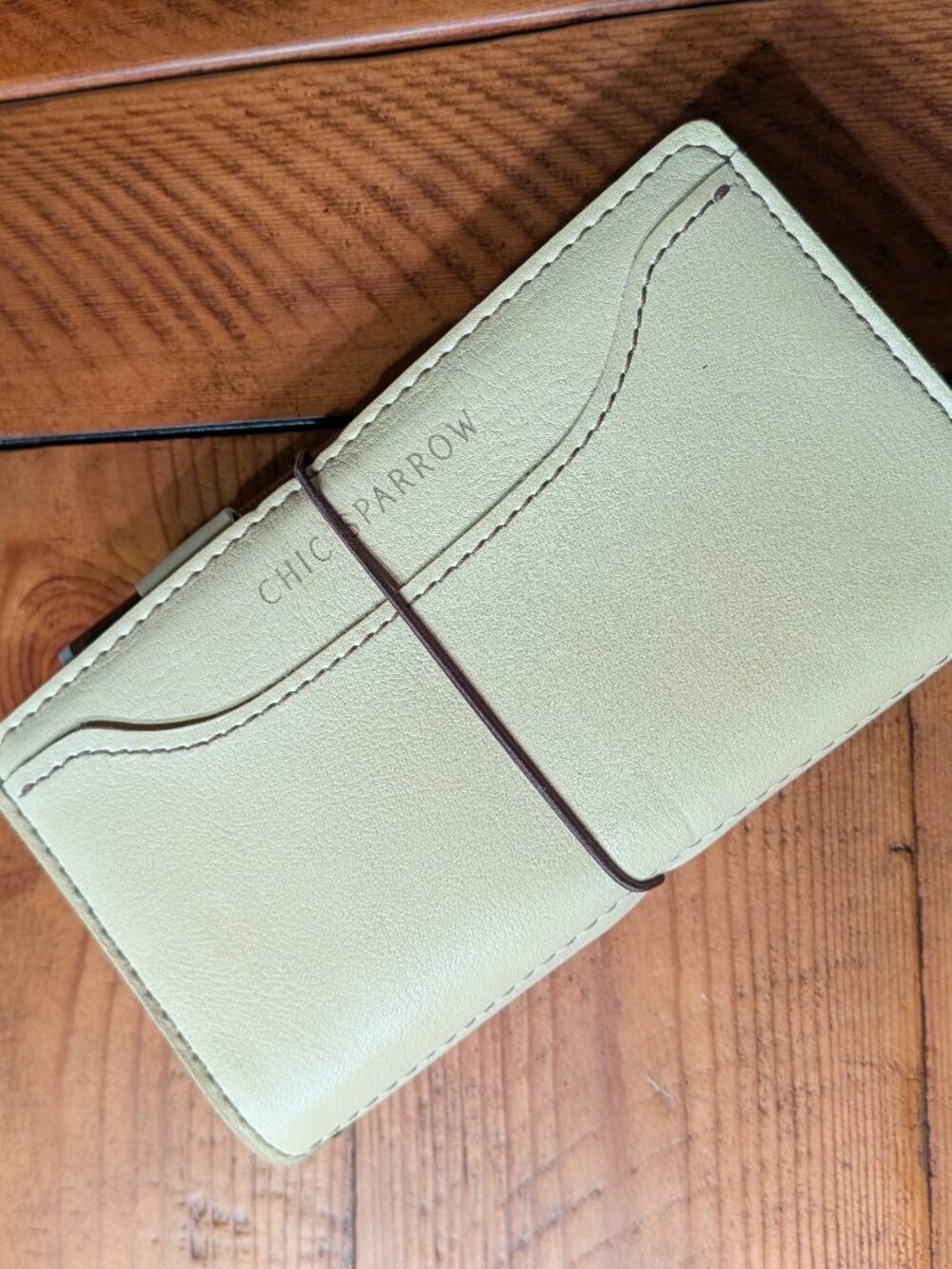 Chic Sparrow Sidekick Jasmine Limited Edition